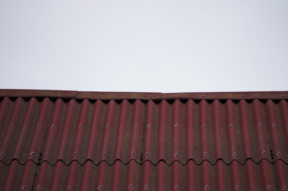 Zincalume corrugated roof sheeting